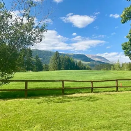 Avec Jardin à Crans-Montana