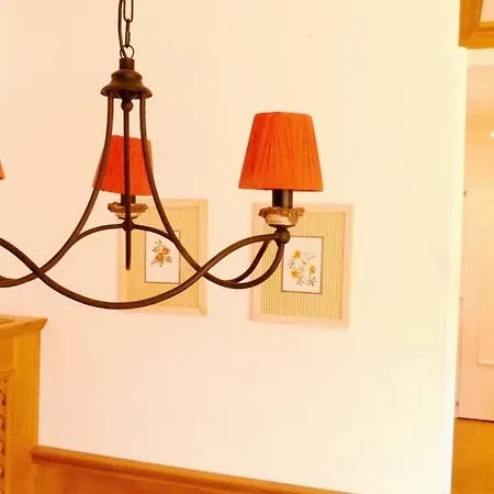 Avec Jardin A アパート クラン