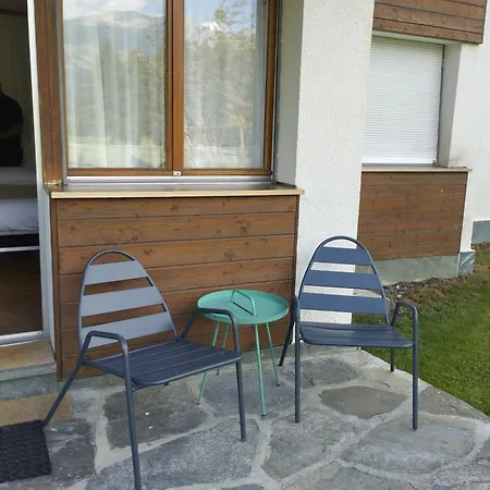 아파트 Avec Jardin A